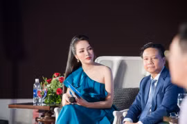 Á hậu Thụy Vân tiết lộ nỗi lo khi làm mẹ