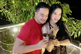 Angela Phương Trinh nói gì khi bị nghi ngờ chuyện tình cảm với Cao Thái Sơn chỉ là "chiêu trò" 