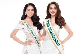 Á hậu Phương Anh tìm thấy chị em sinh đôi?