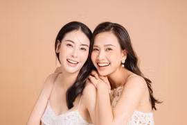 Vẻ đẹp khó tin của Hoa hậu Hà Kiều Anh ở độ tuổi U50 