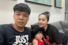 Diễn viên Trung Ruồi và vợ con nhiễm Covid-19