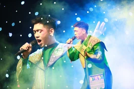 Lộ diện 12 thí sinh lọt vào vòng chung kết "Giọng hát hay Hà Nội 2022"