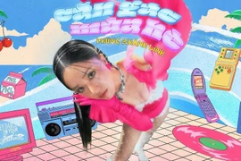 Phùng Khánh Linh bất ngờ ra mắt đĩa đơn "Căn gác mùa hè"