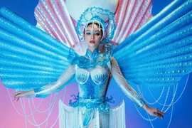 Lâm Thu Hồng hóa thân thành nàng tiên cá tại chung kết "Miss Globe 2022"