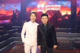 Tiết lộ về "soái ca" trẻ tuổi xuất hiện trên sân khấu "Con đường âm nhạc" 
