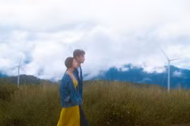 Hoàng Dũng tự nhận trước kia khờ khạo trong tình yêu, giờ thực tế hơn