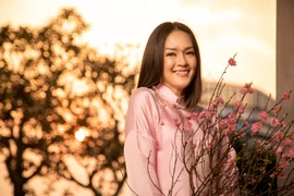 Á hậu Chung Vũ Thanh Uyên háo hức đó Tết cổ truyền sau nhiều năm xa xứ