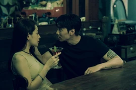 Tiết lộ về "nam thần" đóng cùng Chi Pu trong phim ma sắp ra rạp