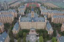 Ngắm học viện bóng đá 185 triệu USD ở Trung Quốc