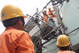 EVN Hà Nội cam kết không để thiếu điện mùa nắng nóng