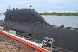 Tàu ngầm Nga tàng hình nhờ vật liệu phủ ngoài mới