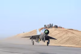 Triều Tiên tổ chức triển lãm hàng không lần đầu tiên trong lịch sử