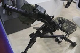 Nga trình làng súng phóng lựu tự động 6G27 Balkan