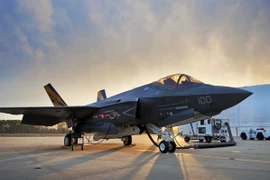 Mỹ cho "siêu chiến đấu cơ" F-35 nằm đất sau 2 tháng sử dụng