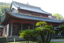 Hàn Quốc trao trả bức tượng Phật bị đánh cắp cho Nhật Bản