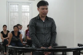 Bị lừa gần 700 triệu đồng vì tin vào đối tượng mặc quần áo giống cảnh sát