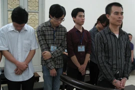 Phó Giám đốc công ty tổ chức “nghe lén” hàng nghìn điện thoại