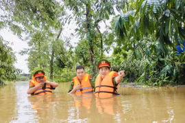 Quận Tây Hồ dốc lực di dời người dân ven sông Hồng, phòng chống nước dâng