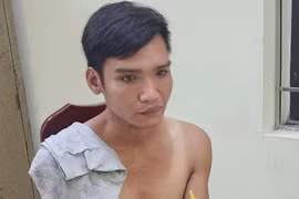 Bắt đối tượng cướp giật điện thoại trên tay bé 5 tuổi ngay tại nhà