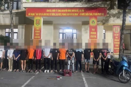 Xử lý 16 đối tượng gây rối trật tự công cộng