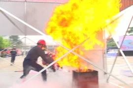 Sôi nổi hội thi "Tổ liên gia an toàn PCCC"