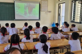 Tuyên truyền kỹ năng phòng cháy, thoát nạn cho học sinh đầu năm học mới