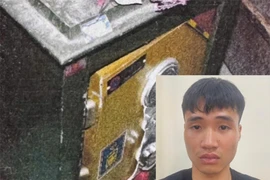 Đột nhập nhà dân, phá két sắt lấy vàng và tiền tỷ 