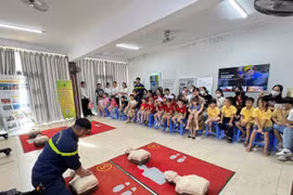 Đồng loạt triển khai tuyên truyền phòng cháy và cứu nạn trên toàn thành phố