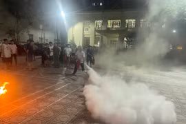 Quận Nam Từ Liêm tập huấn chữa cháy, cứu nạn, cứu hộ cho các chủ nhà trọ ở phường Mỹ Đình 2