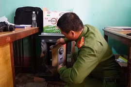 Đối tượng chuyên phá két sắt trộm cắp vàng, tiền sa lưới