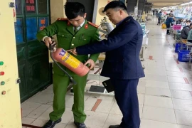 Kiểm tra an toàn phòng cháy, chữa cháy đối với các điểm kinh doanh, quán karaoke, cơ sở tôn giáo