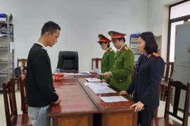 Khởi tố lái xe cẩu về hành vi cố ý gây thương tích