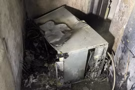 Xử lý nhanh đám cháy căn phòng trọ tầng 3 tại huyện Thanh Trì