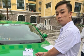 Tuần tra, kiểm soát bắt quả tang lái xe taxi giấu ma túy