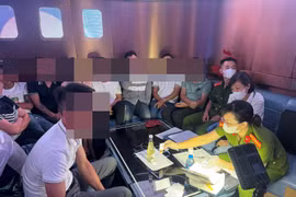 Phát hiện hàng trăm 'dân bay' cùng nhiều ma túy tại 3 tụ điểm chơi đêm