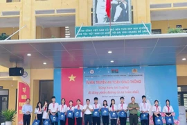 Hơn 1.300 học sinh, giáo viên được tuyên truyền an toàn giao thông