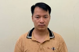 Tạm giam đối tượng cầm dao đâm người phụ nữ đang bán vé số