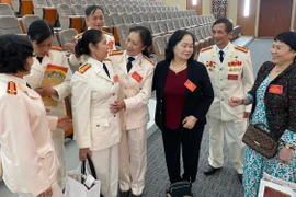 Hồ hởi, phấn khởi trước giờ ra mắt Ban Chấp hành Hội cựu Công an nhân dân huyện Đông Anh