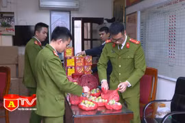 Hám lợi nhuận cao, 2 vợ chồng đi buôn pháo nổ