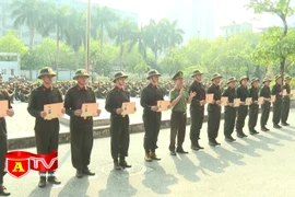 Bế mạc khoá huấn luyện chiến sĩ nghĩa vụ năm 2023