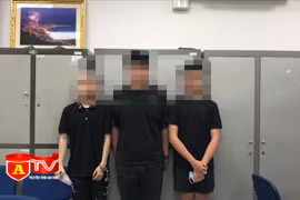 Chặn đường, dùng vũ khí để giải quyết mâu thuẫn 