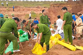 Khẩn trương khắc phục sự cố vỡ đập ở Quảng Ninh