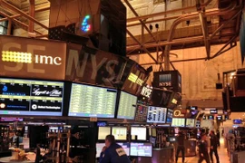 Lỗi máy tính làm toàn bộ sàn chứng khoán New York ngừng hoạt động