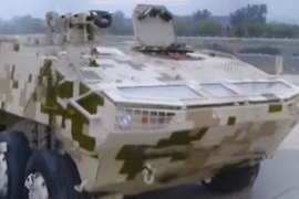 Trung Quốc sắp biên chế xe bọc thép nhái Boomerang của Nga