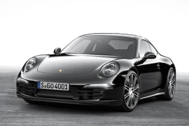 Porsche 911 Black Edition "hiện hình" cực kì ấn tượng