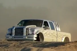 Xe chống đạn (6): Điều khiển tồi, xe chống đạn sẽ thành “quan tài bọc thép“