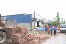 Giải tỏa hành lang ATGT các khu công nghiệp huyện Thạch Thất