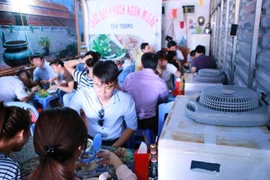 Những “chiêu” làm mát ngày hè cho người nghèo