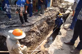 Nắng nóng đỉnh điểm: Gấp rút “giải khát” cho Hà Nội