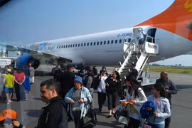 Bị đe dọa nổ bom, máy bay của Canada phải quay về